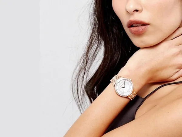 Zakaj so ure Michael Kors tako popularne?